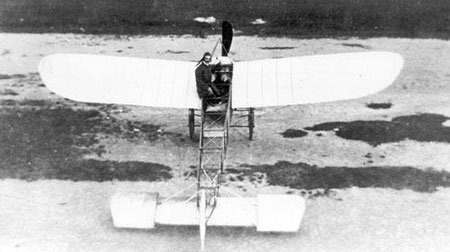 O Primeiro avião em Porto Alegre
